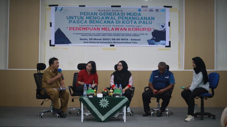 Diskusi Publik: Peran Generasi Mudah Mengawal Penanganan Pasca Bencana Kota Palu, (20/03/2023). (Dokumentasi ICW) Dokumentasi Diskusi Publik "Peran Generasi Mudah Mengawal Penanganan Pasca Bencana Kota Palu"